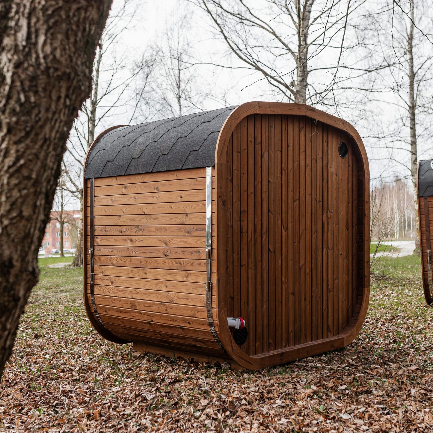 Handgefertigte Thermoholz-Sauna CUBE MINI DIY – 1,6 m
