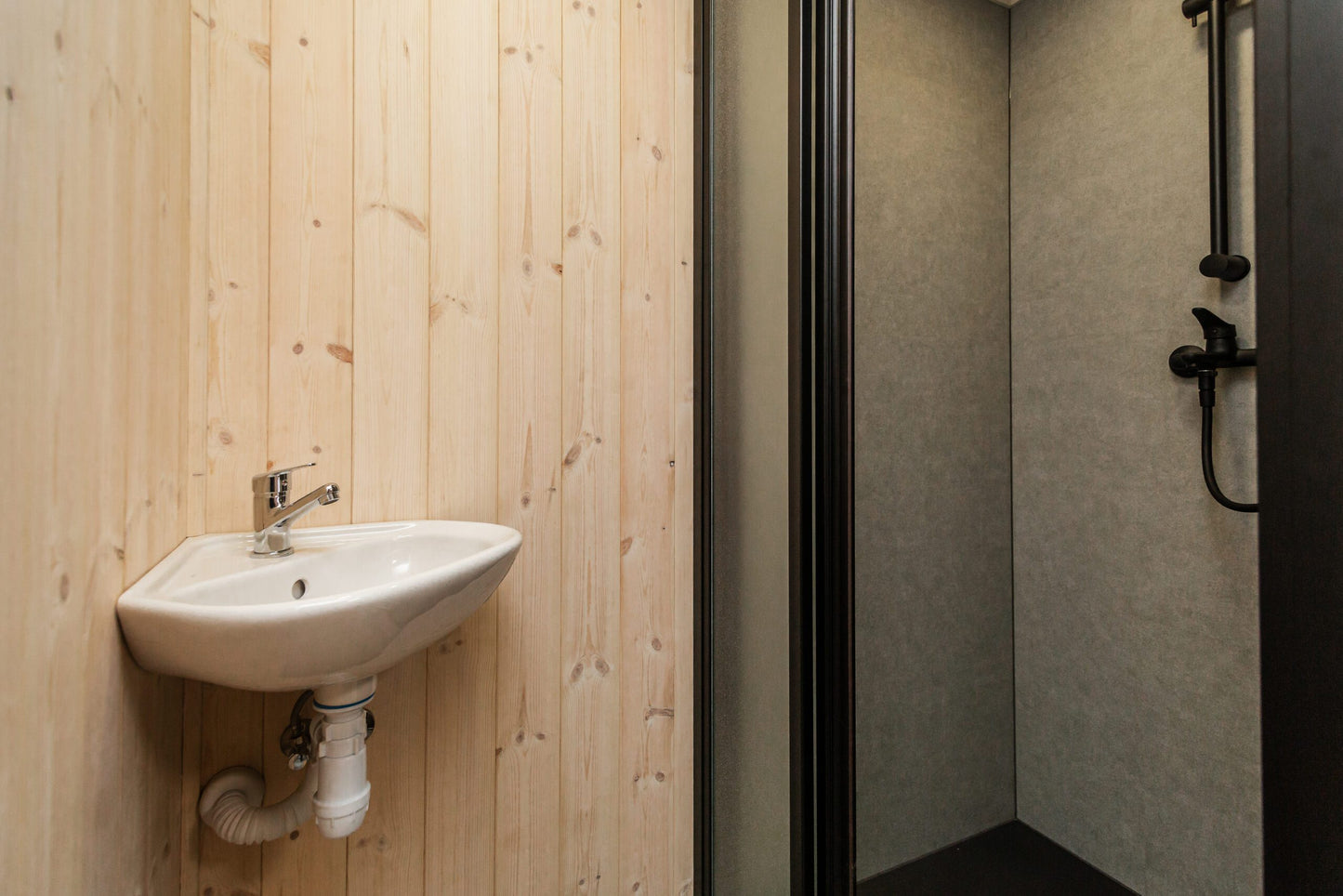 Luxus Thermoholz Modulsauna & Wellnesskabine