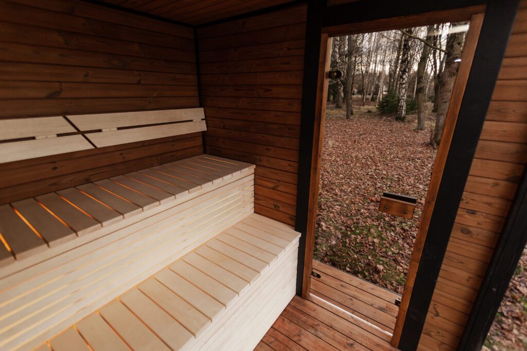 6-Personen Thermoholz Außensauna
