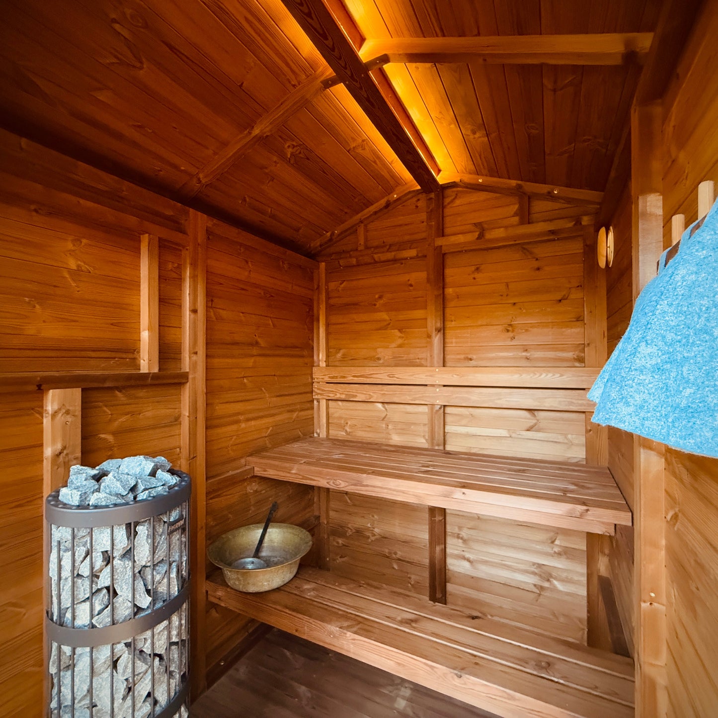 DIY Thermowood sauna cabin for outdoor wellness