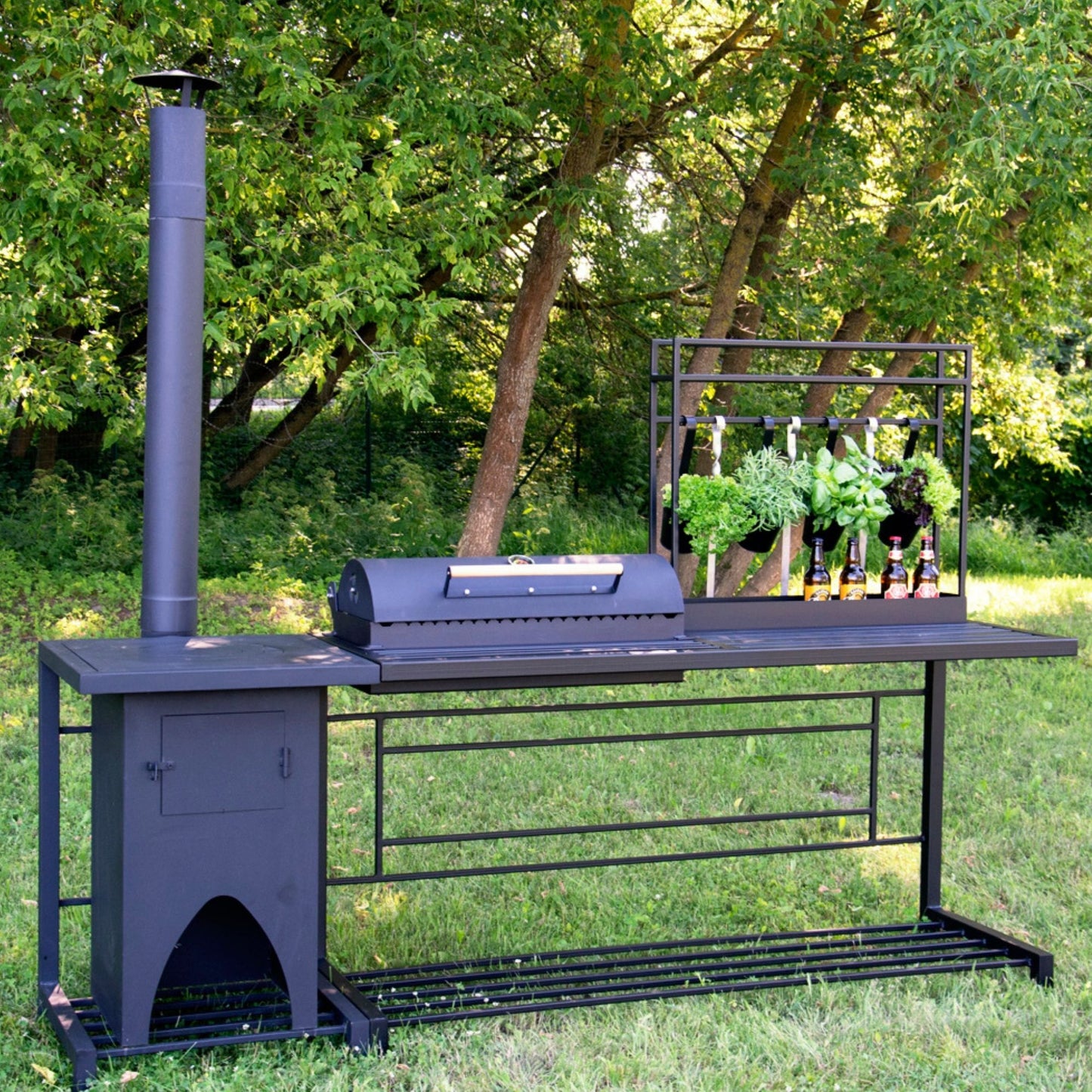 BBQ Grill with Cauldron Oven and Accessory Shelf GR301