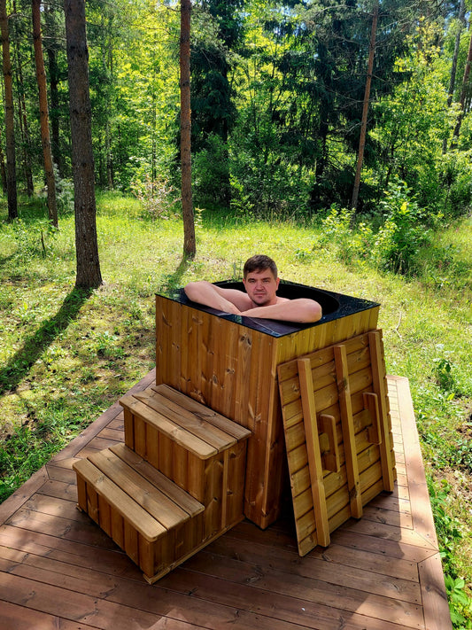 "moti" square cold water bath with thermowood finish.