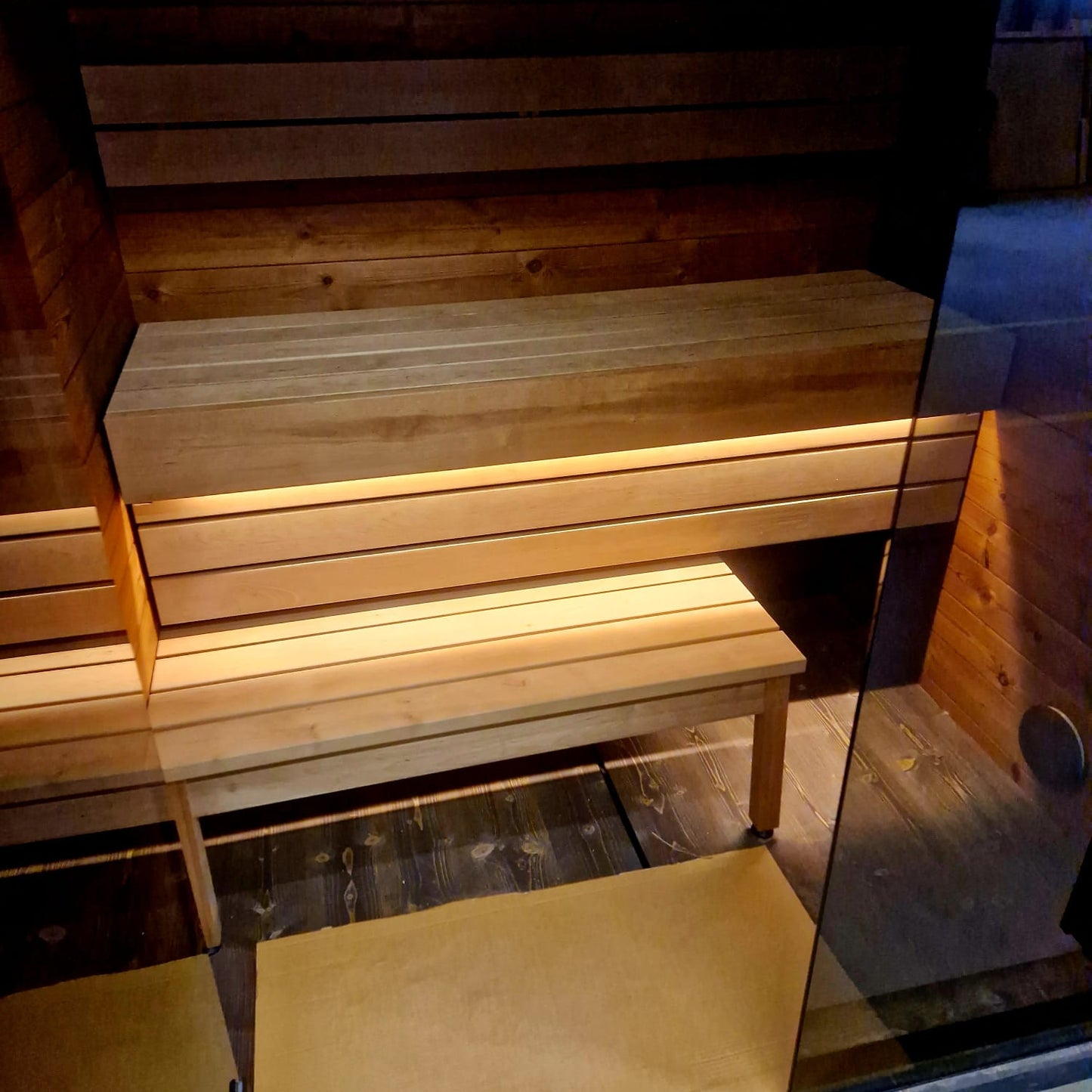 Handgefertigte Thermoholz-Sauna Arico Premium
