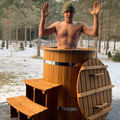 Compact Thermowood round cold plunge tub for outdoor ice bath therapy