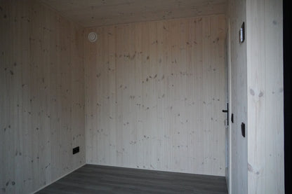 Deluxe Sauna 320×600