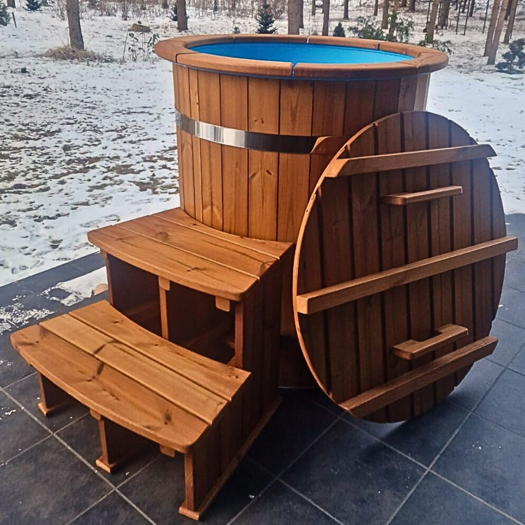 Thermowood "Moti" round ice bath for wellness, fitness, and sauna cooling