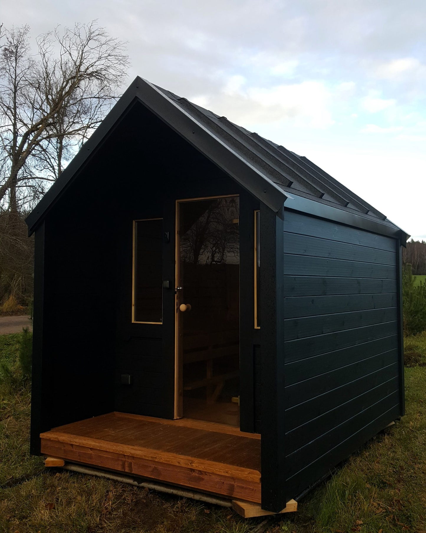 TRADITIONAL sauna