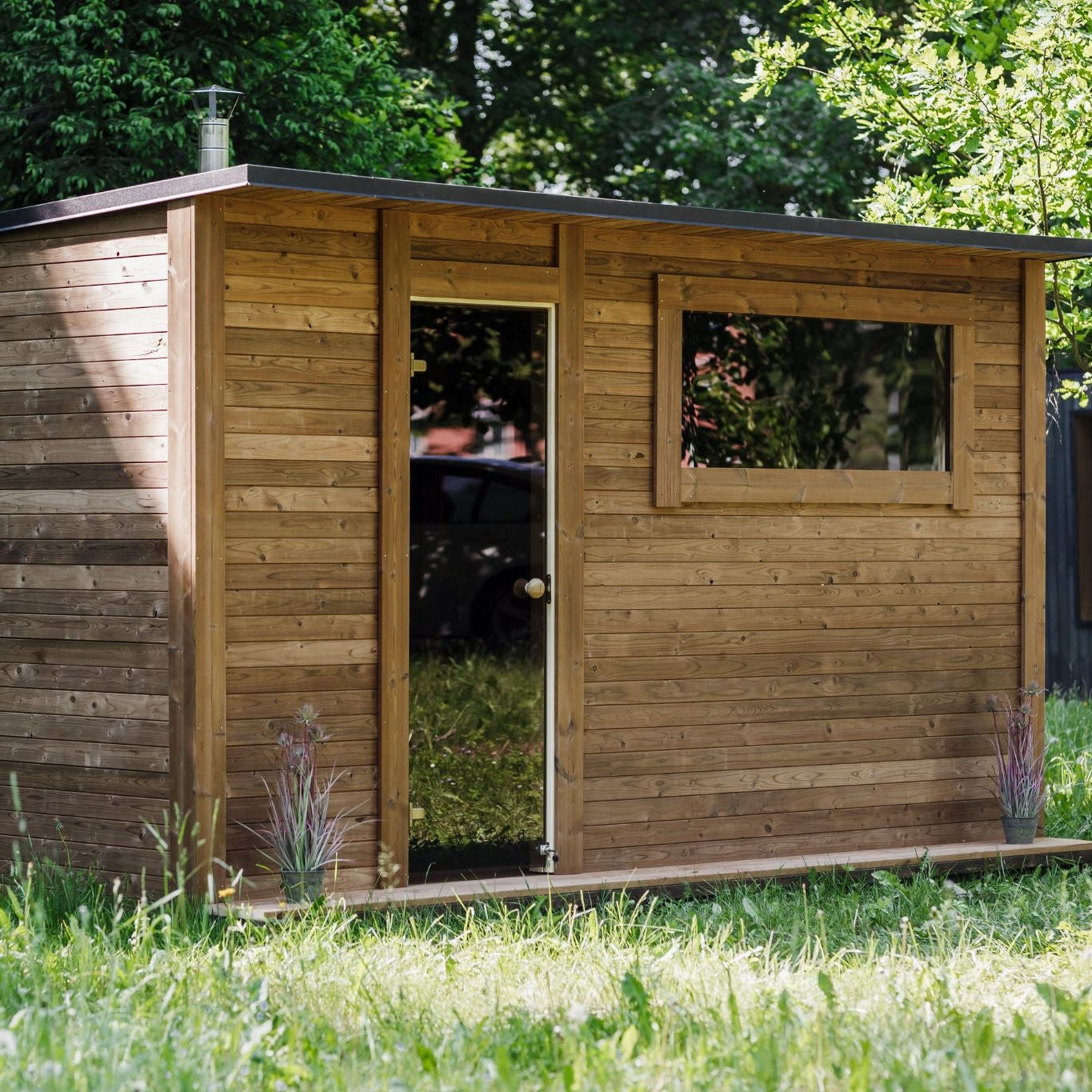 Details of thermowood sauna door frame and hardware